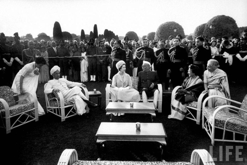 Queen Elizabeth with President Rajendra Prasad