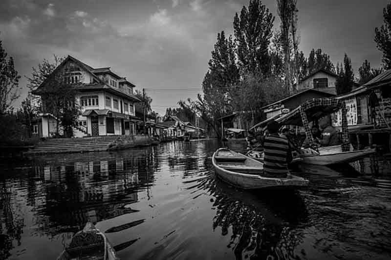 Dal Lake Srinagar Kashmir