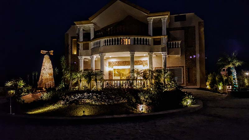 Jim Corbett Vicinity has some great resorts near the Jungle