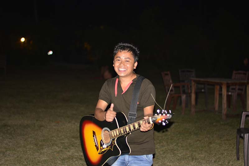 Resorts in Jim Corbett National Park have musical and other events to brush up your evening